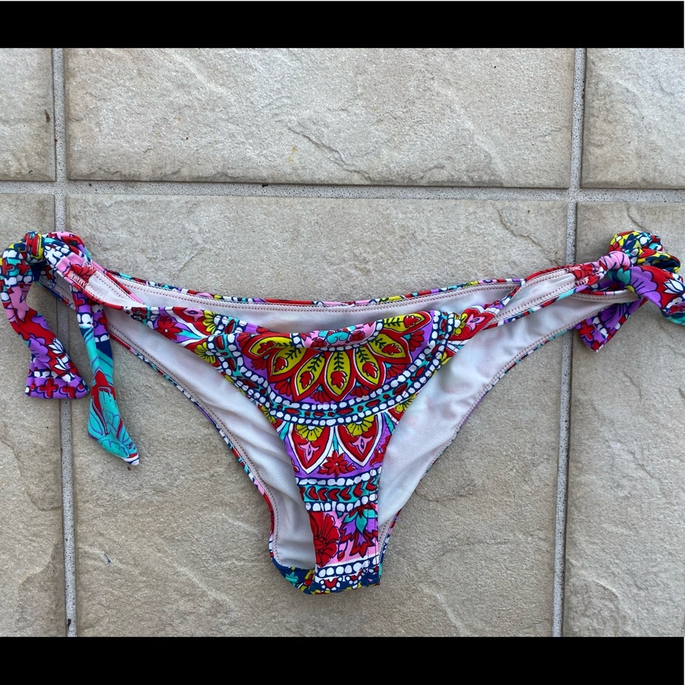 Billabong Cheeky Pattern Bikini Bottoms